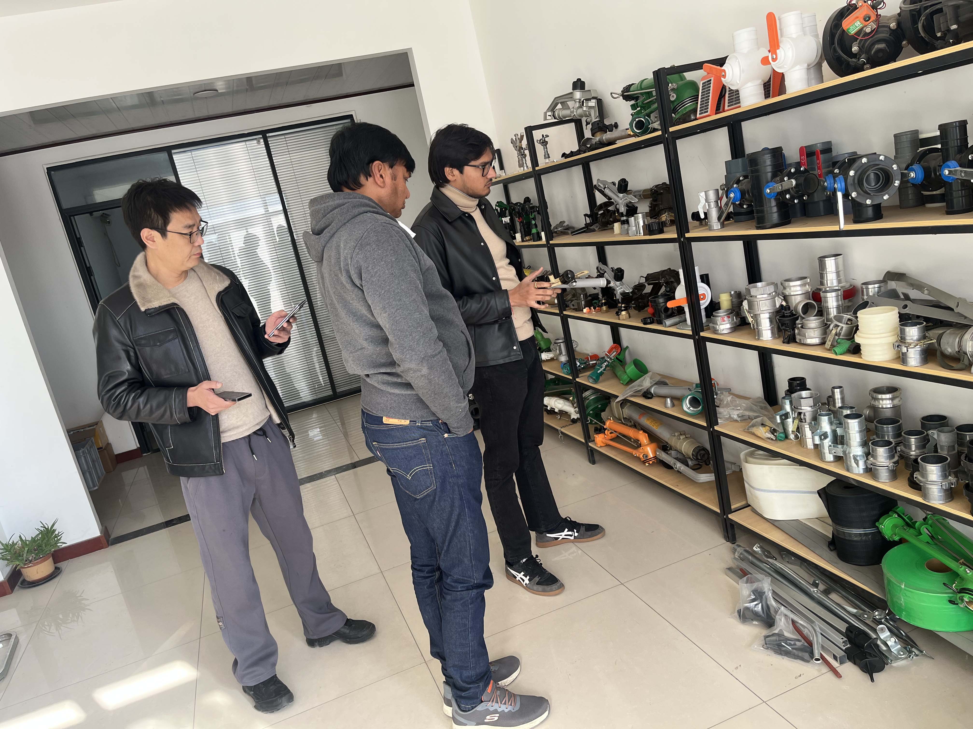 佳木斯NS40 涡轮喷枪获客户青睐 洽谈批量合作